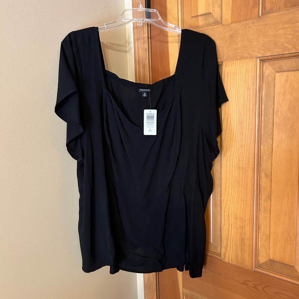 Torrid NWT black blouse size 3.